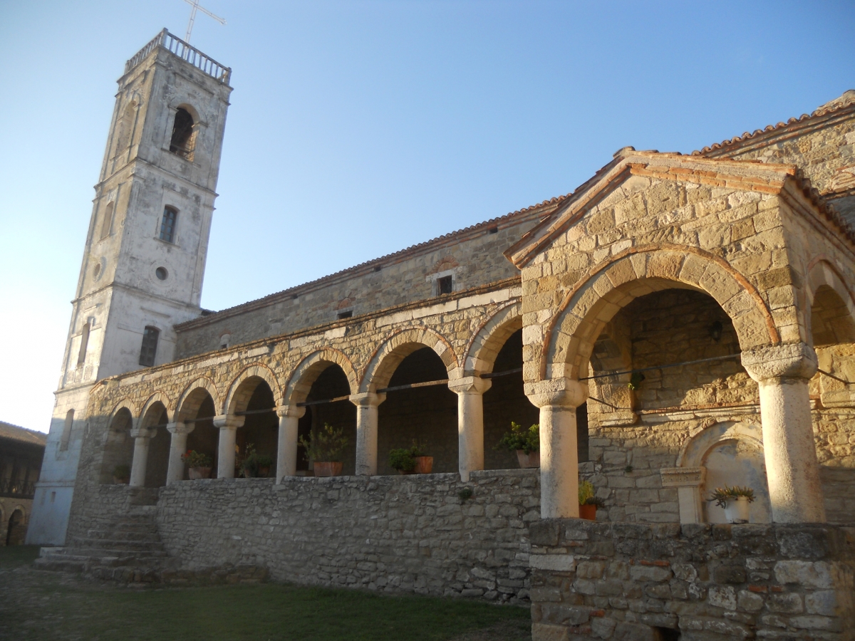 Манастирът в Арденица